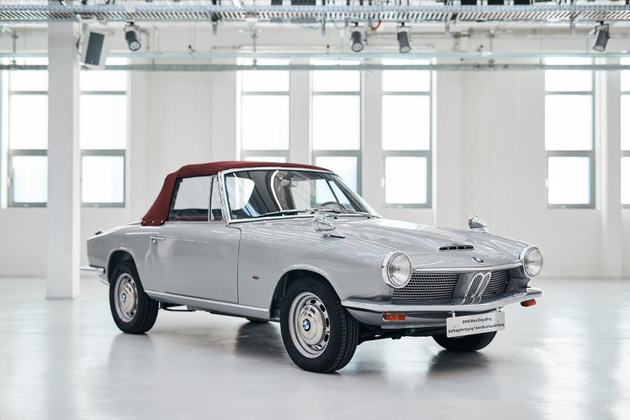  BMW 3200 CS Convertible 1967 года  (фото 1 из 18)